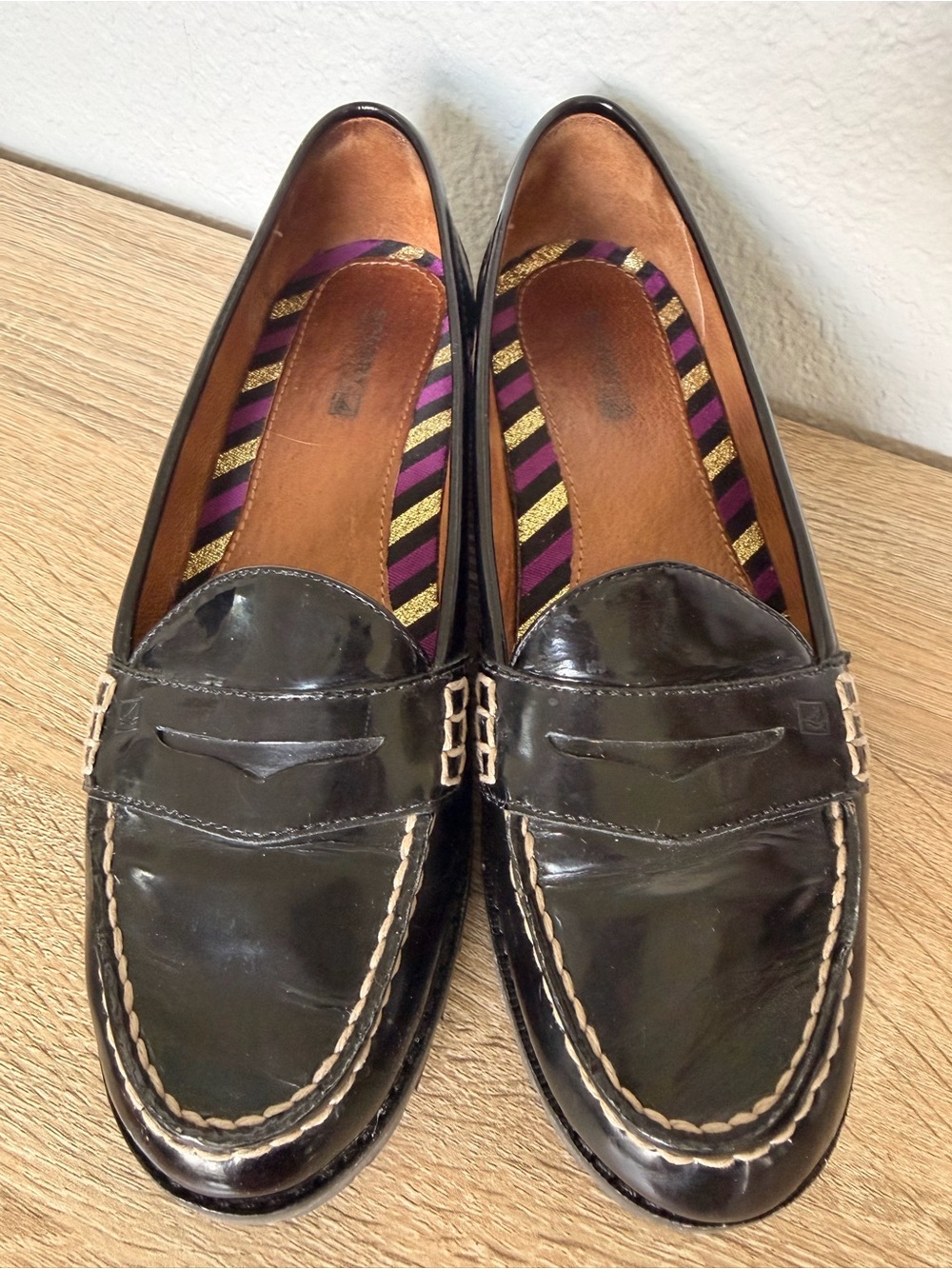 Sperry Women’s 7 Black Patent Leather Penny Loafers with Tan Stitching